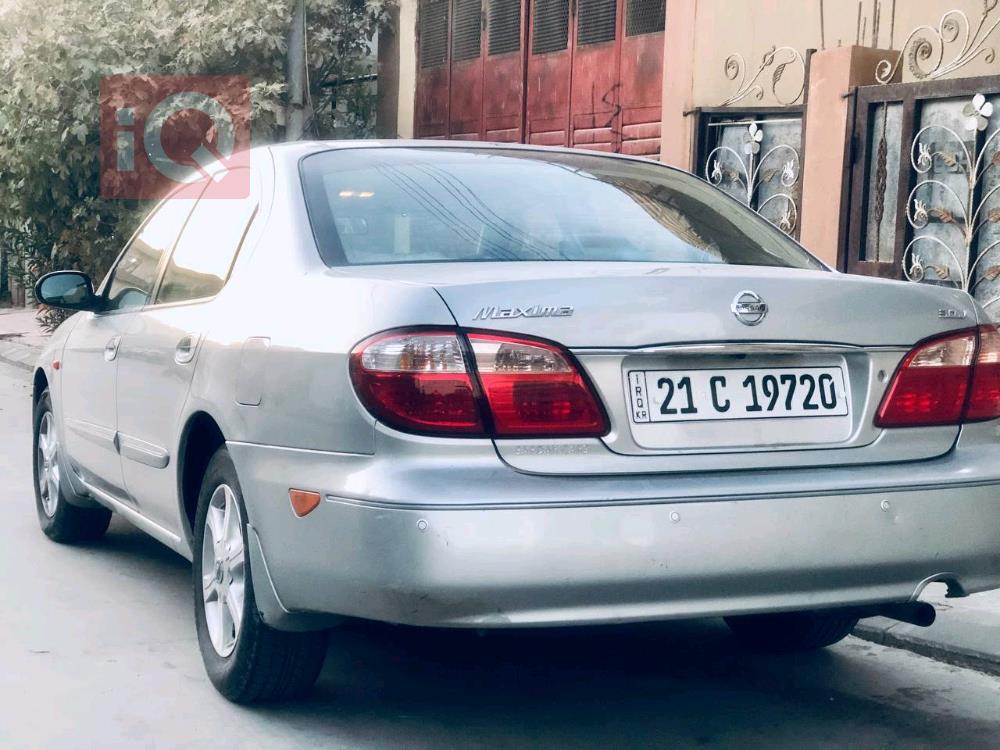 Nissan Maxima